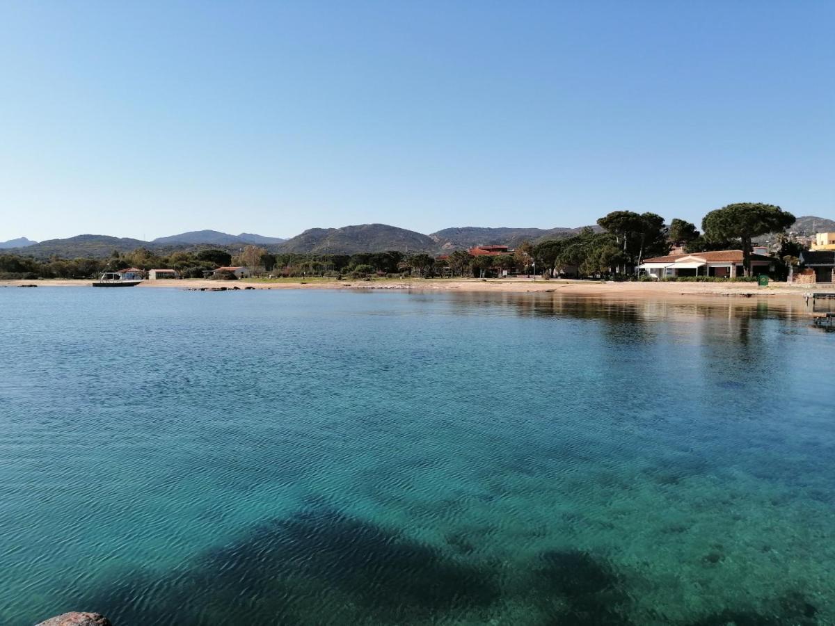 Aria Di Vacanza - Molara Loiri Porto San Paolo Екстер'єр фото
